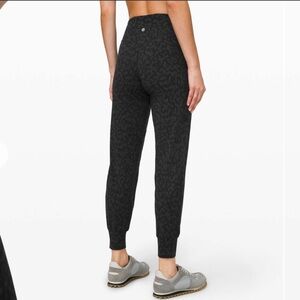 Lululemon Align Jogger 28" in Formation Camo Deep Coal Multi Size 6